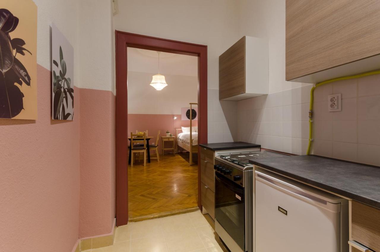 Apartmán Studio Next To Kiraly Street Kd11 Budapešť Exteriér fotografie
